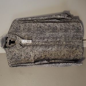 NWT Investments blouse